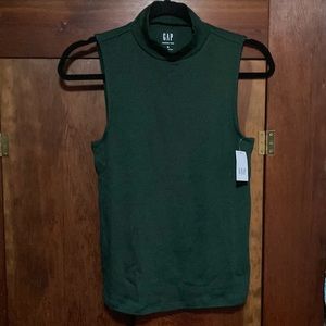 Emerald green Gap mock neck tank medium nwt